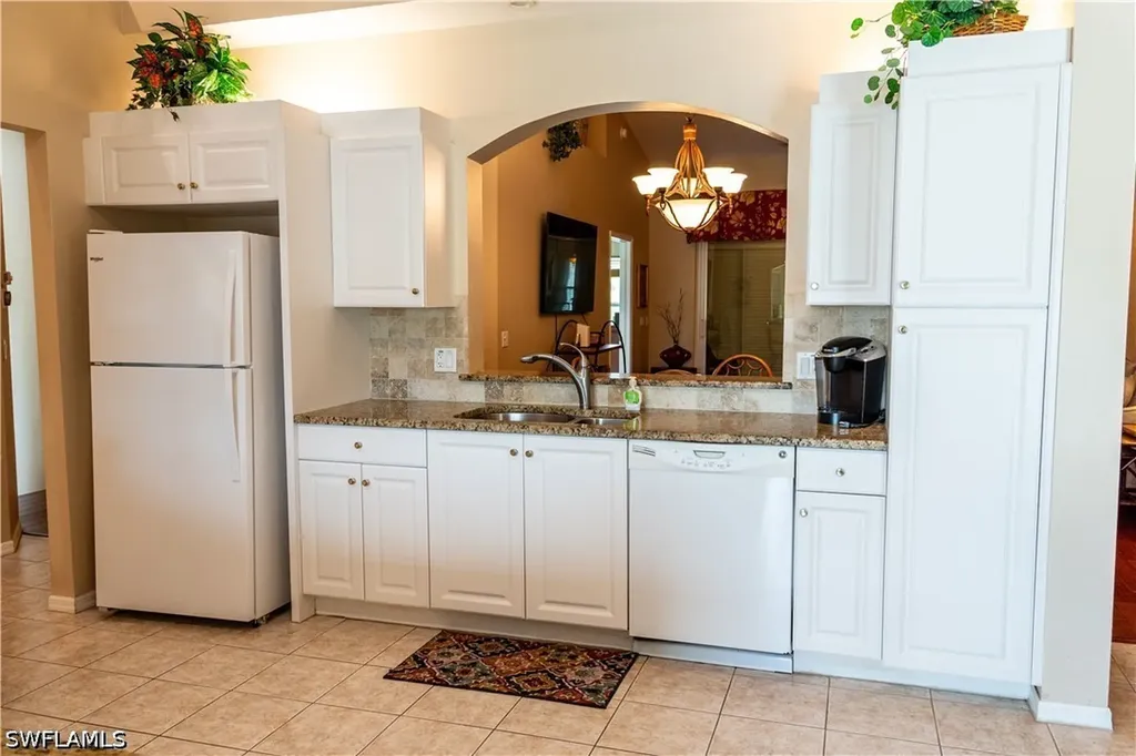 5923 Sand Wedge Lane Naples FL 34110