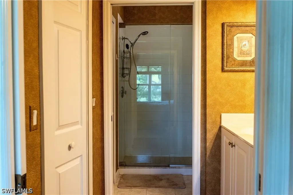 5923 Sand Wedge Lane Naples FL 34110