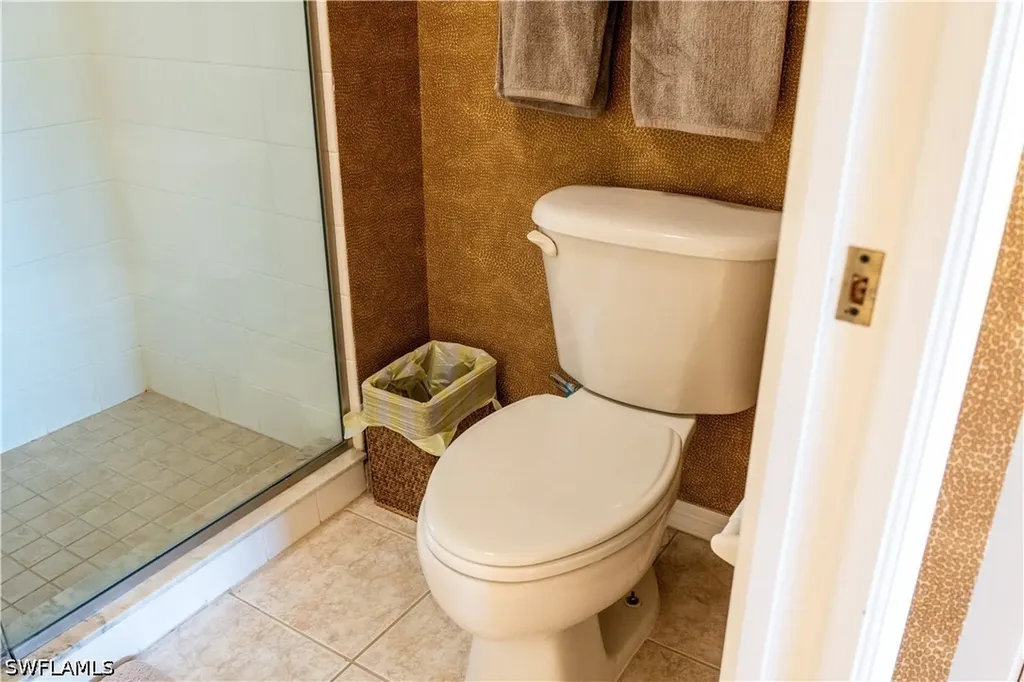 5923 Sand Wedge Lane Naples FL 34110