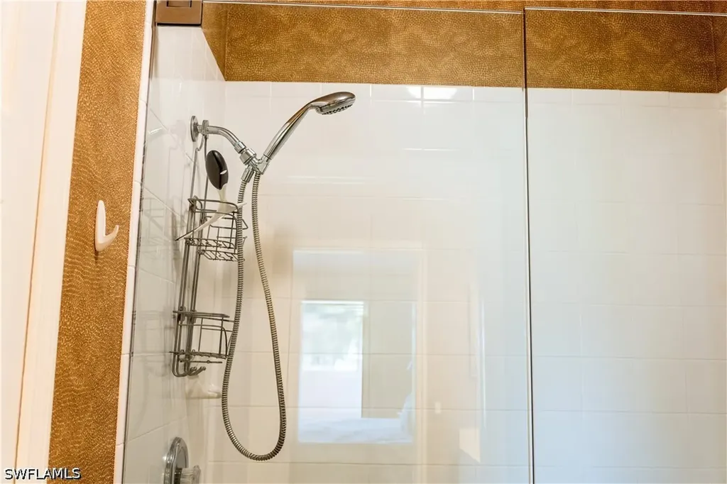 5923 Sand Wedge Lane Naples FL 34110