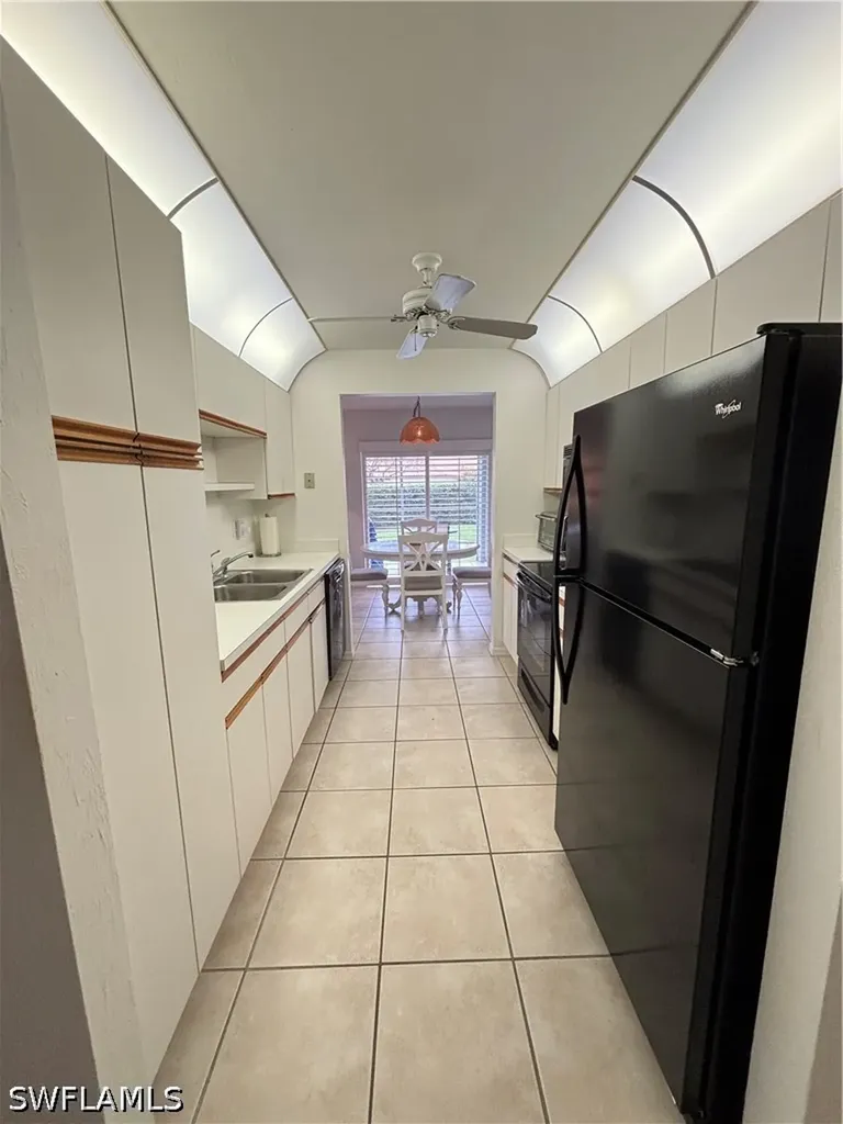2103 Tama Circle Naples FL 34112