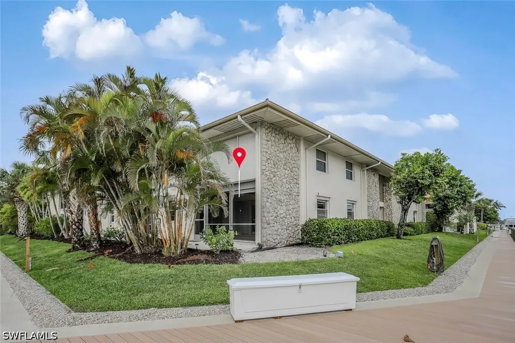 1200 Cherrystone Court Naples FL 34102