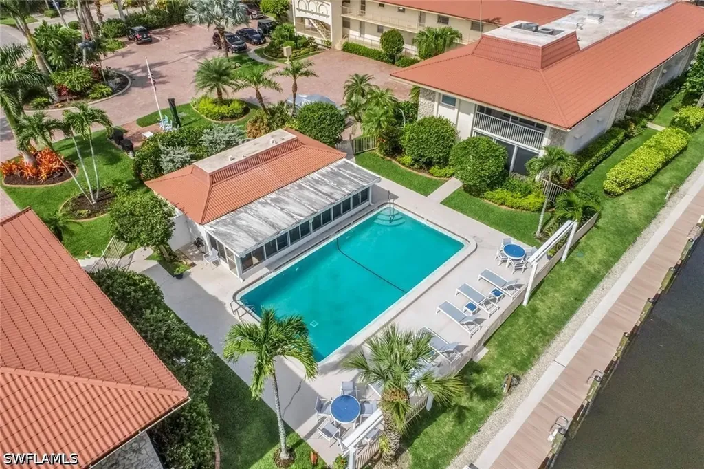 1200 Cherrystone Court Naples FL 34102