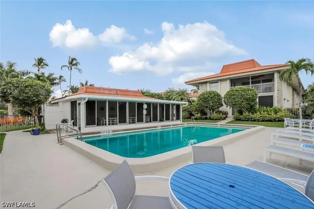1200 Cherrystone Court Naples FL 34102