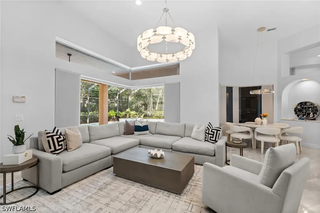 480 Terracina Way Naples FL 34119