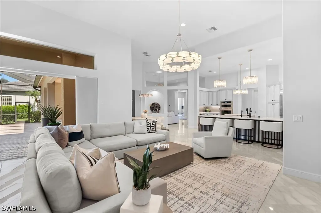 480 Terracina Way Naples FL 34119