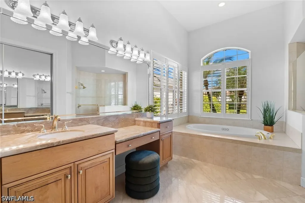 480 Terracina Way Naples FL 34119