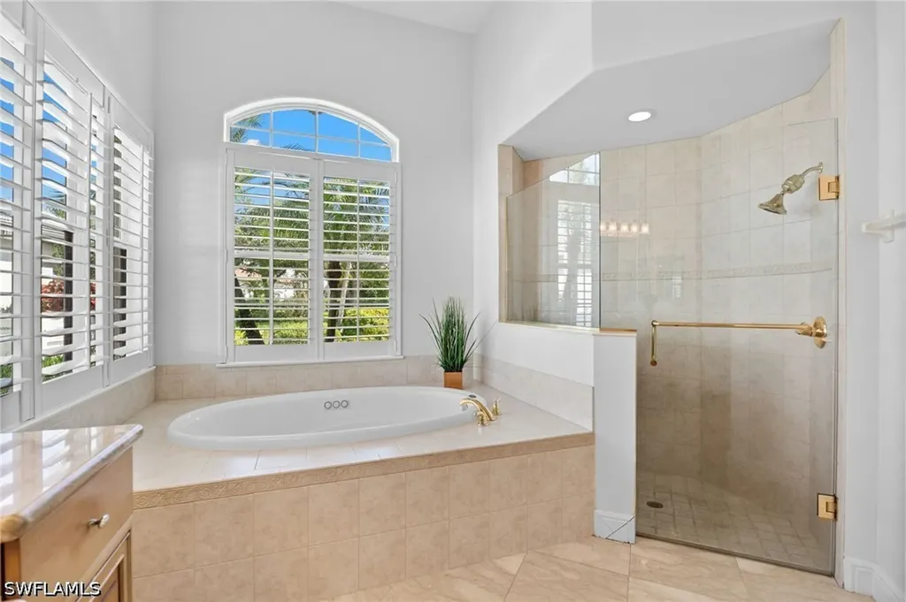 480 Terracina Way Naples FL 34119