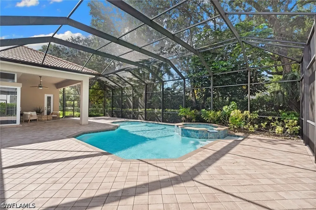 480 Terracina Way Naples FL 34119
