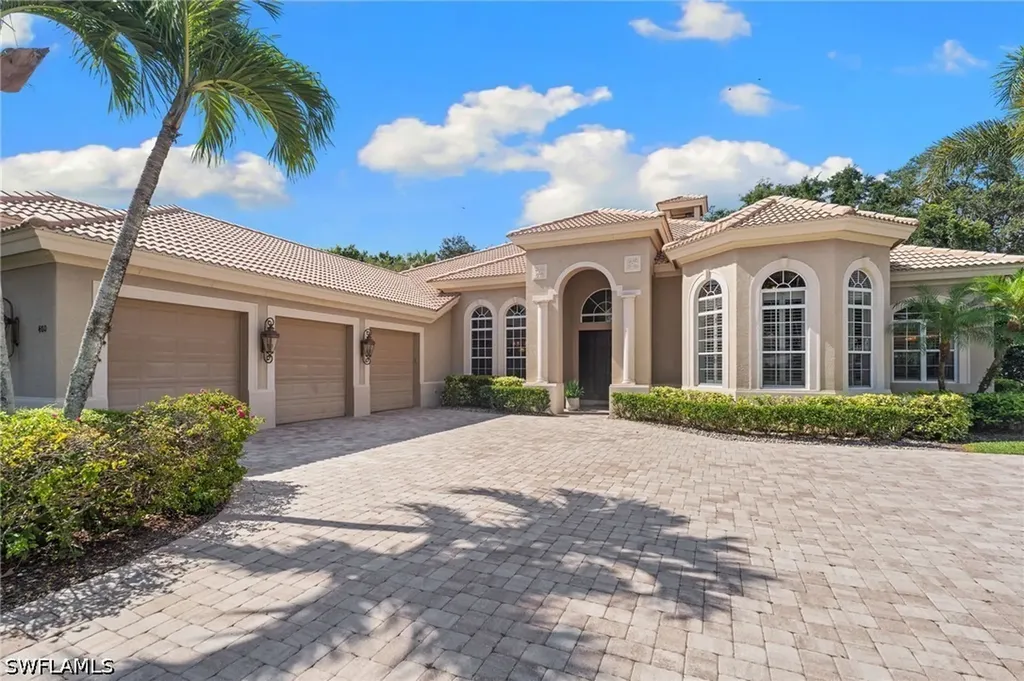 480 Terracina Way Naples FL 34119