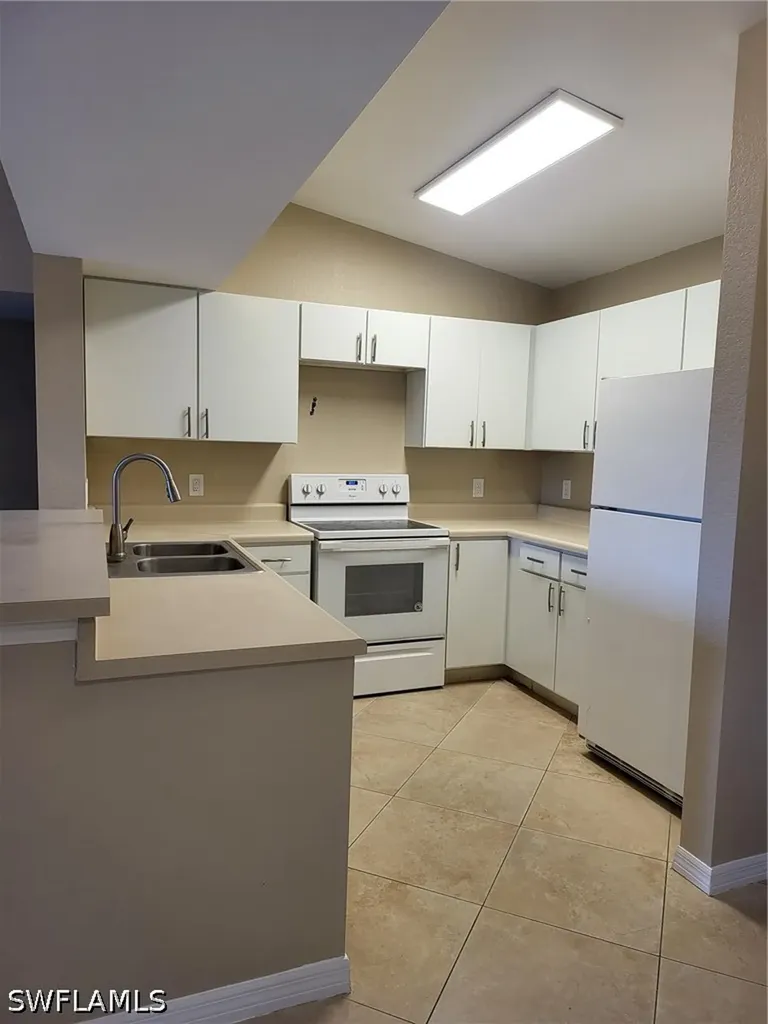8288 Key Royal Lane Naples FL 34119