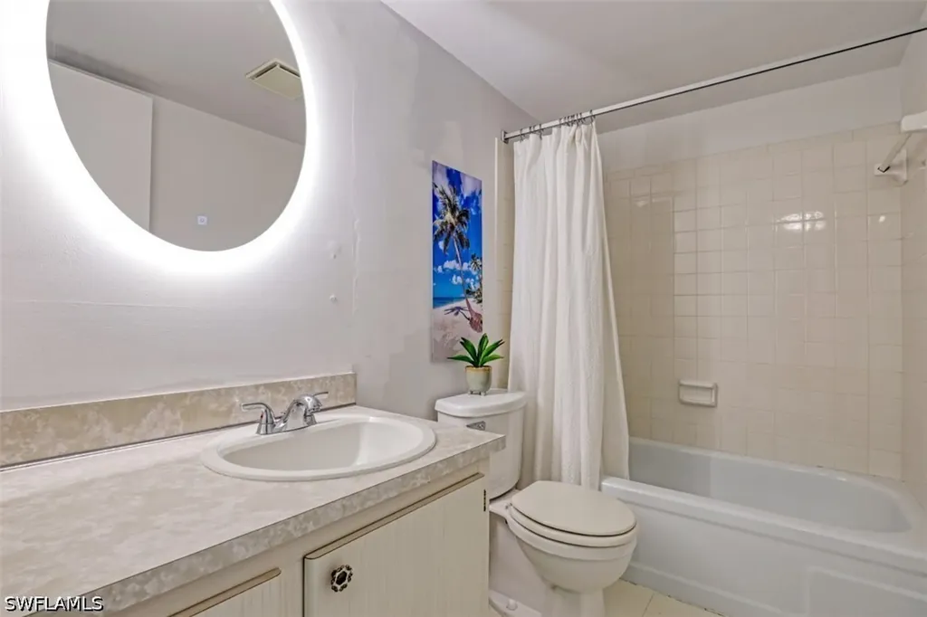 3150 Binnacle Drive Naples FL 34103