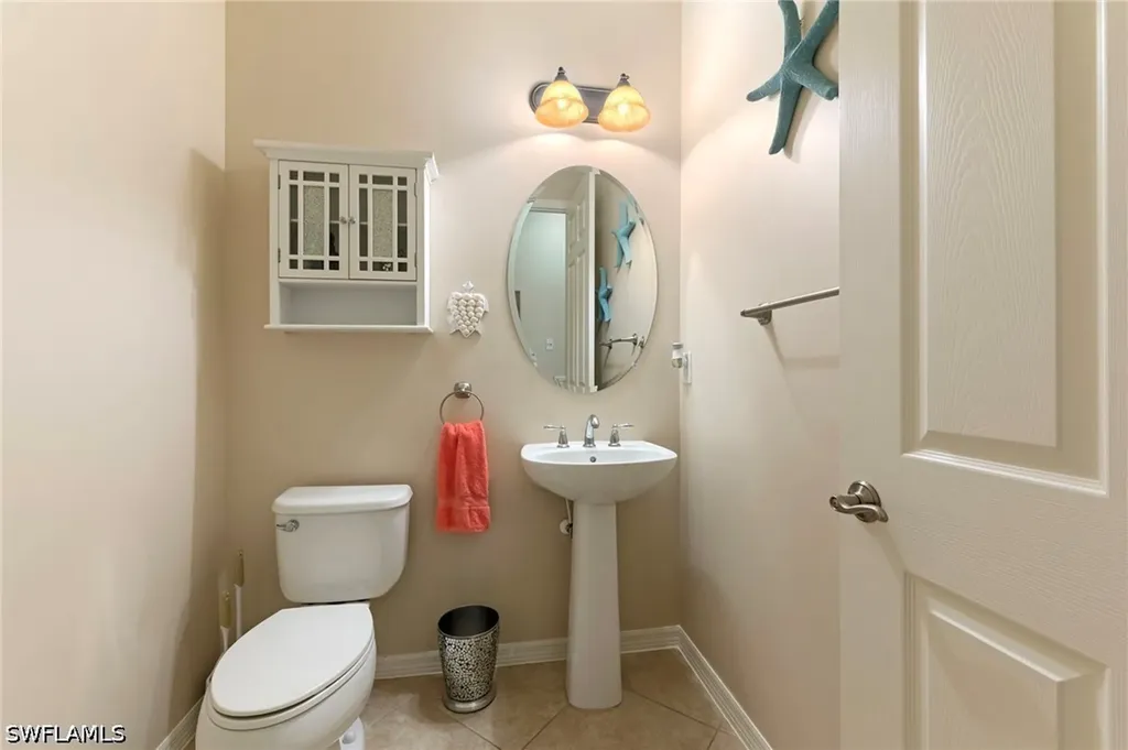 9066 Albion Lane N Naples FL 34113