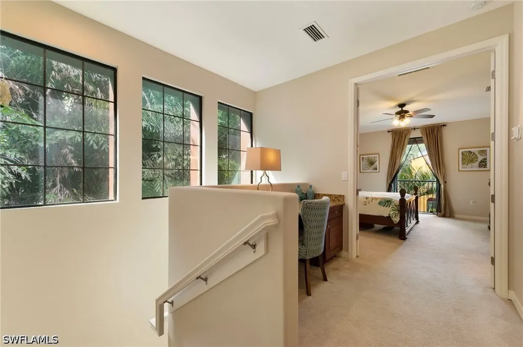 9066 Albion Lane N Naples FL 34113
