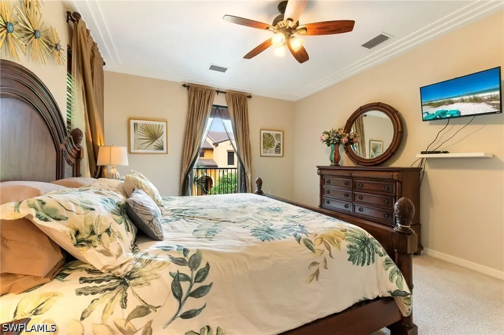 9066 Albion Lane N Naples FL 34113