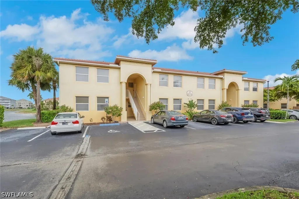 4236 Bellasol Circle Fort Myers FL 33916