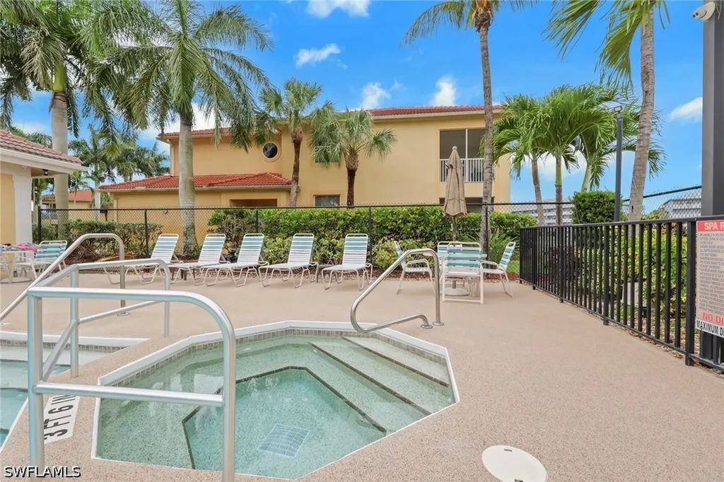 4236 Bellasol Circle Fort Myers FL 33916
