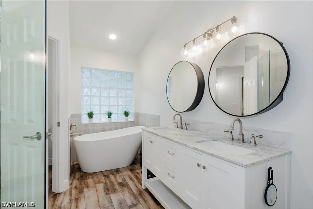 7653 Citrus Hill Lane Naples FL 34109