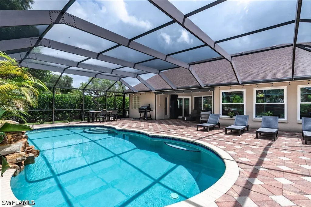 7653 Citrus Hill Lane Naples FL 34109