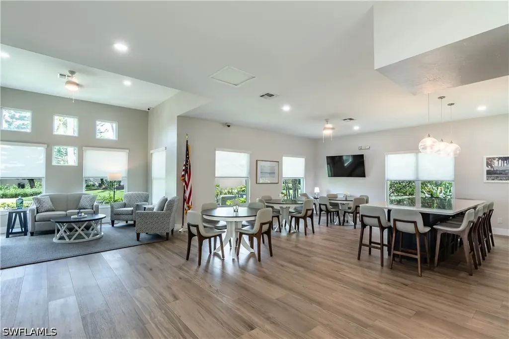 7653 Citrus Hill Lane Naples FL 34109