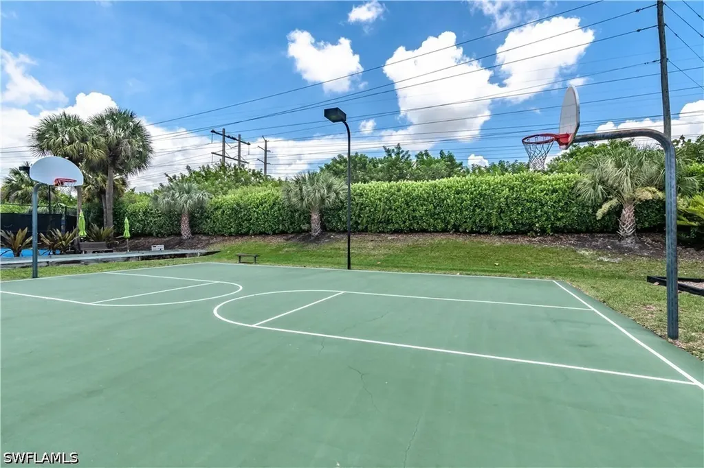 7653 Citrus Hill Lane Naples FL 34109