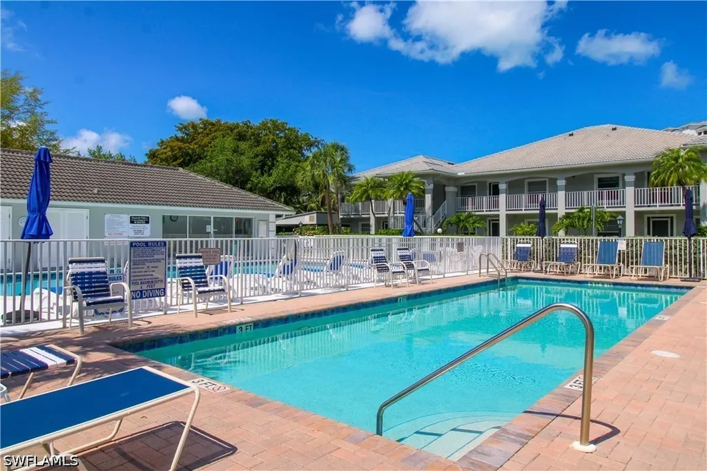 519 Roma Court Naples FL 34110