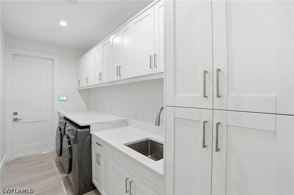 1200 Samoa Avenue Marco Island FL 34145