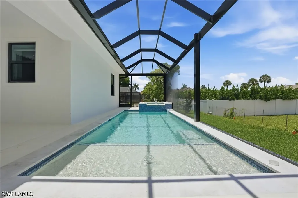 1200 Samoa Avenue Marco Island FL 34145