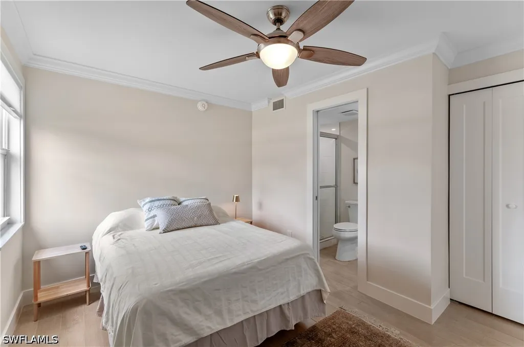 661 12th Avenue S Naples FL 34102