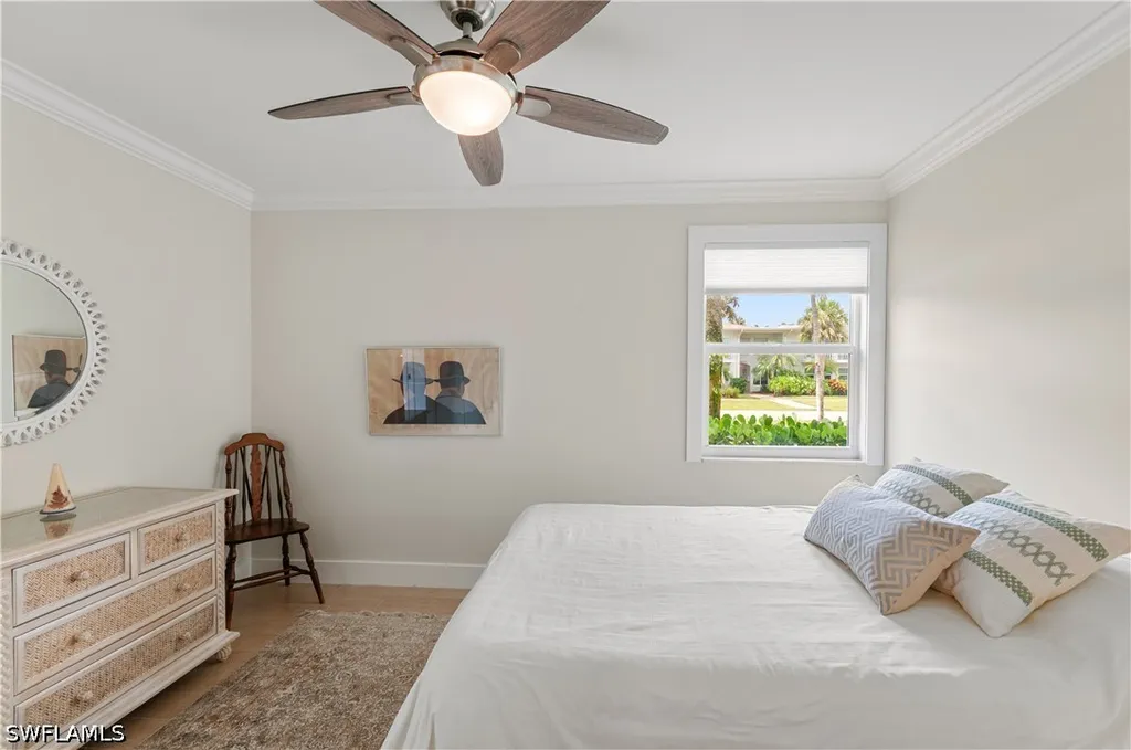661 12th Avenue S Naples FL 34102