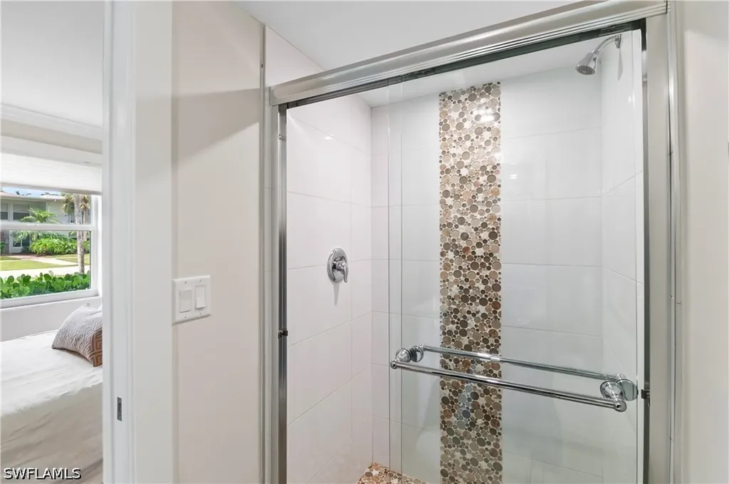 661 12th Avenue S Naples FL 34102
