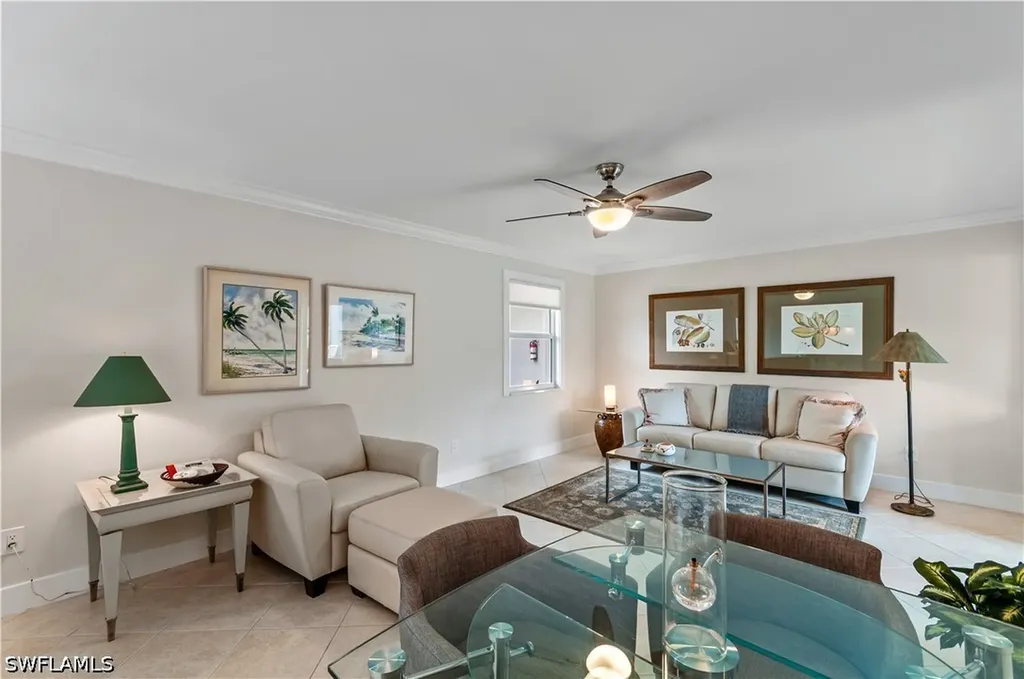 661 12th Avenue S Naples FL 34102