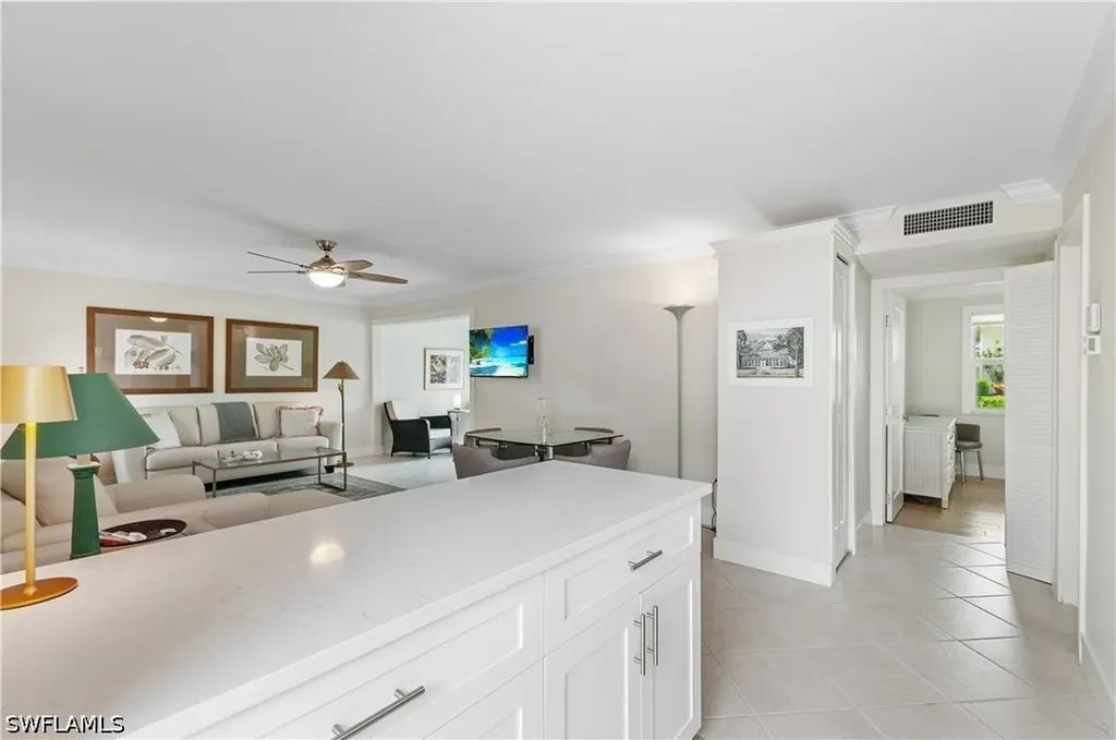 661 12th Avenue S Naples FL 34102