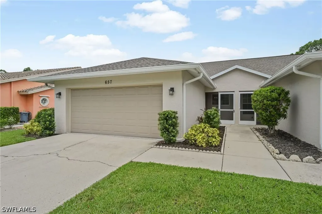 657 Saint Andrews Boulevard Naples FL 34113