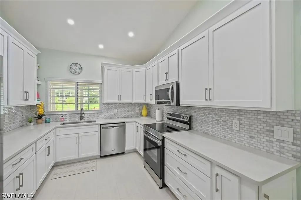 657 Saint Andrews Boulevard Naples FL 34113