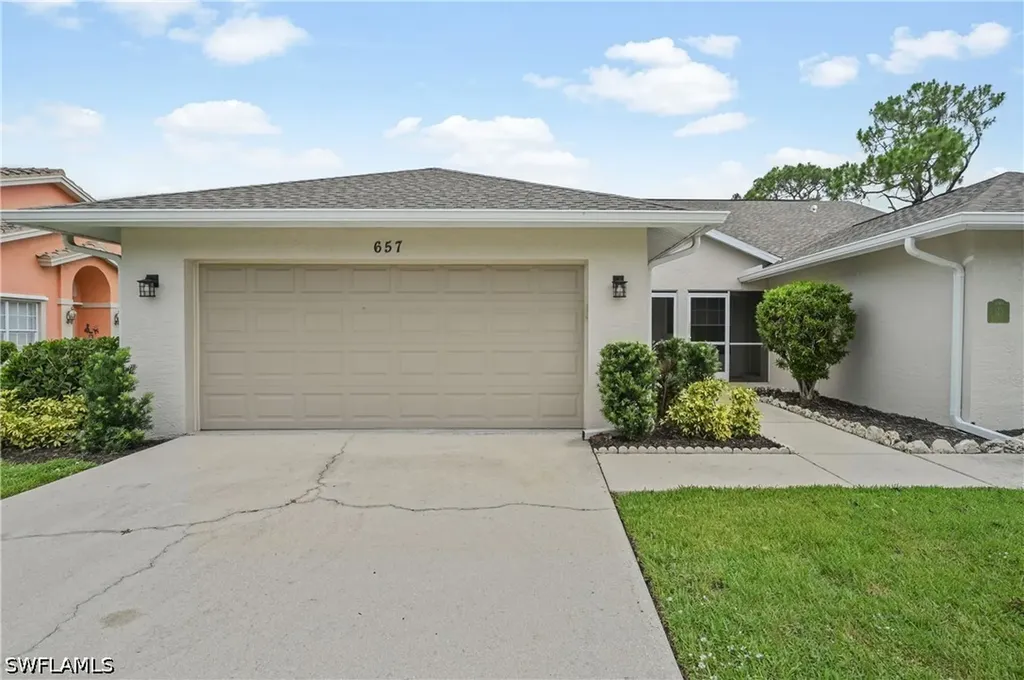 657 Saint Andrews Boulevard Naples FL 34113