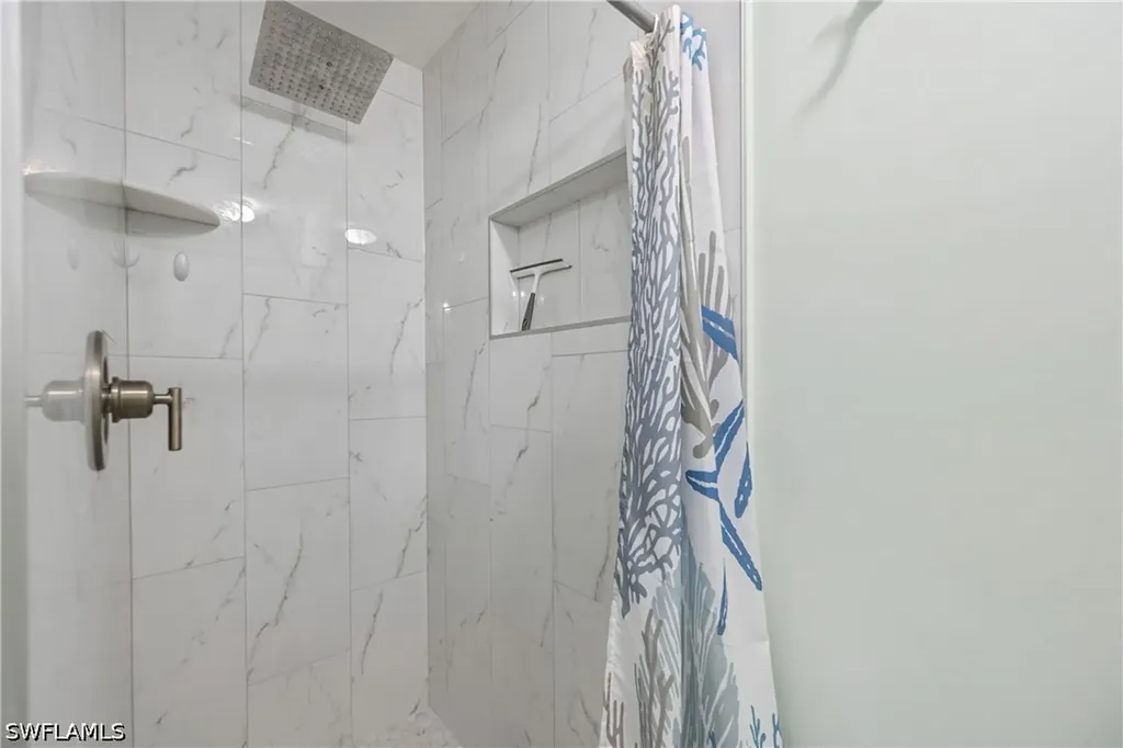 657 Saint Andrews Boulevard Naples FL 34113