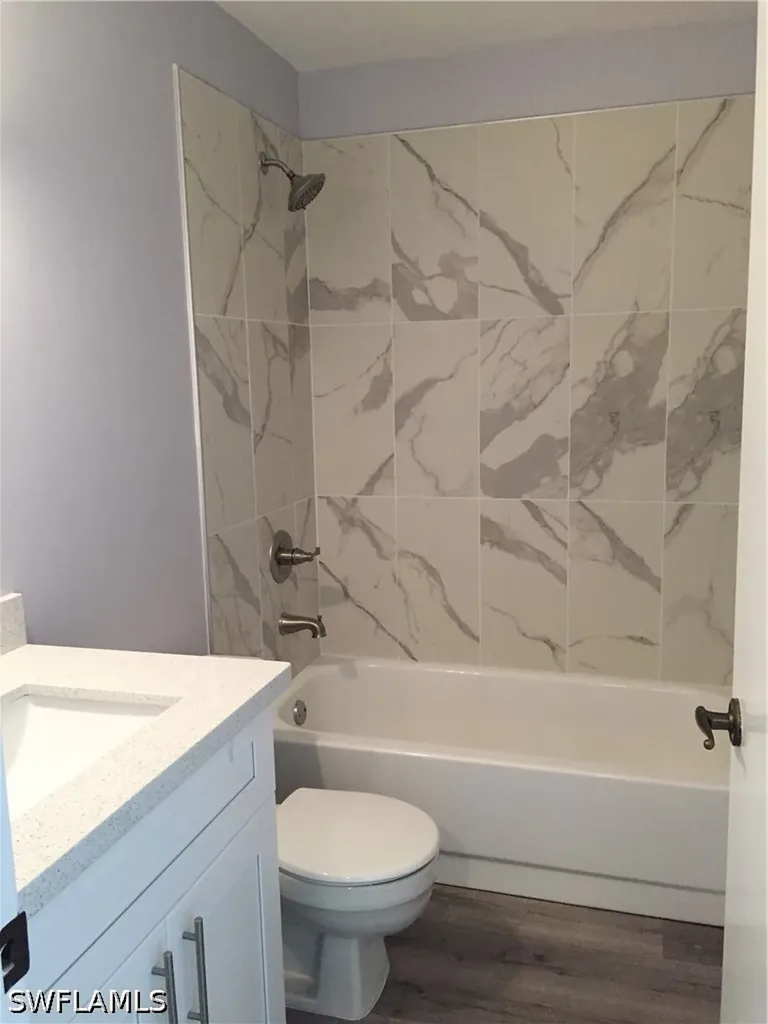 2648 Kings Lake Boulevard Naples FL 34112