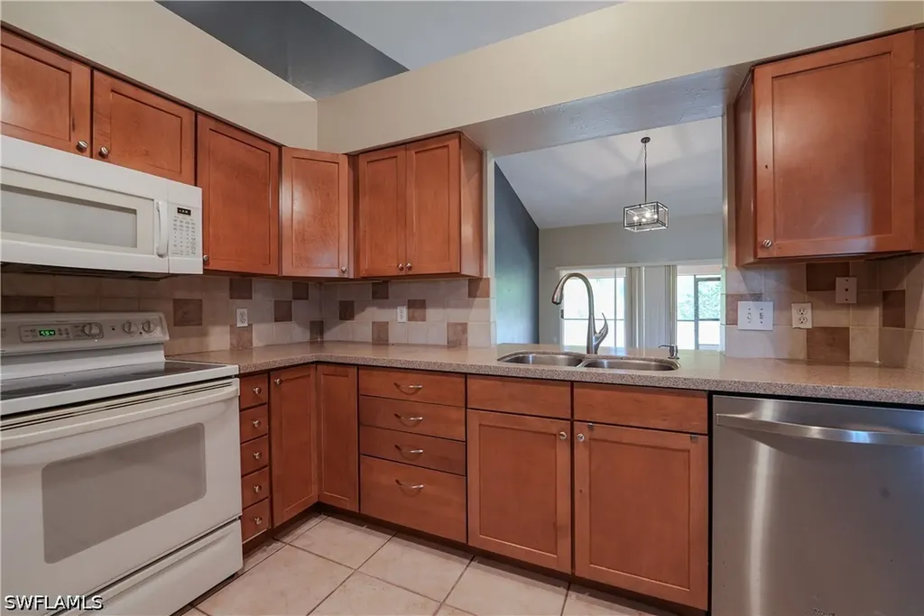 430 Saint Andrews Boulevard Naples FL 34113