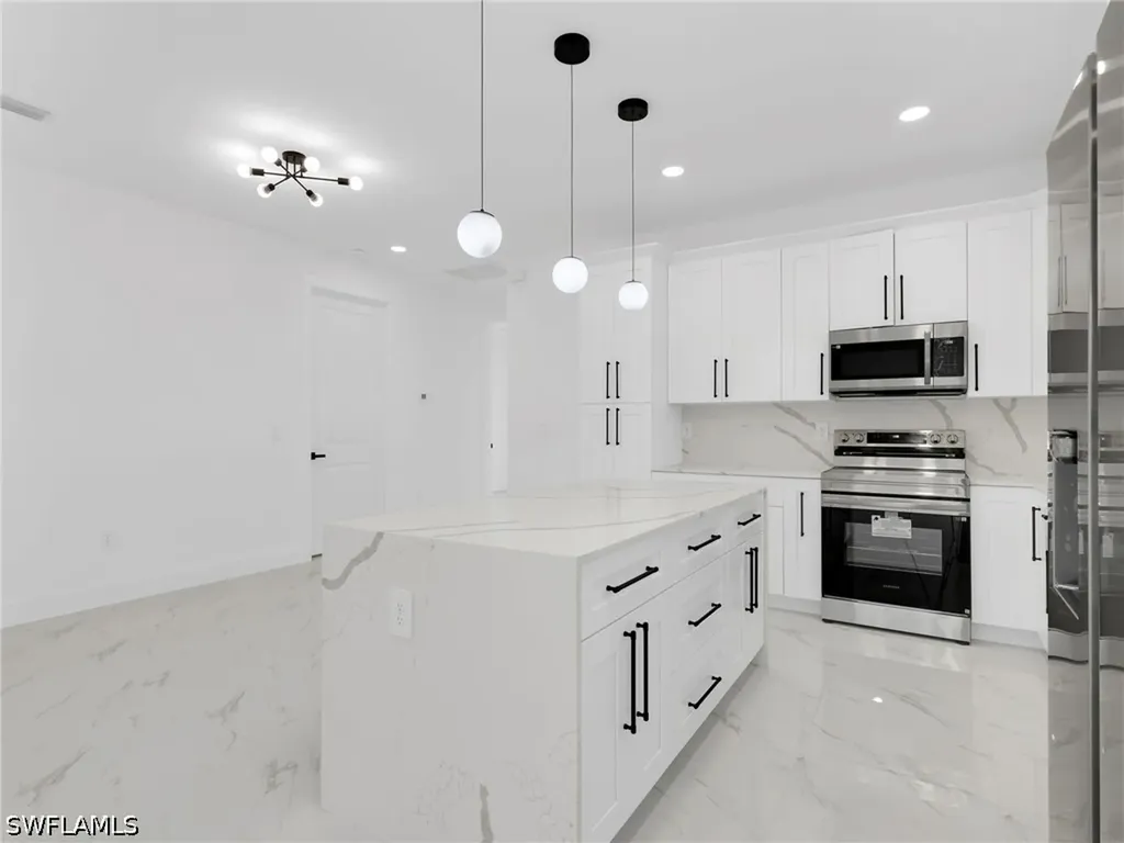 1119 Earhart Street E Lehigh Acres FL 33974