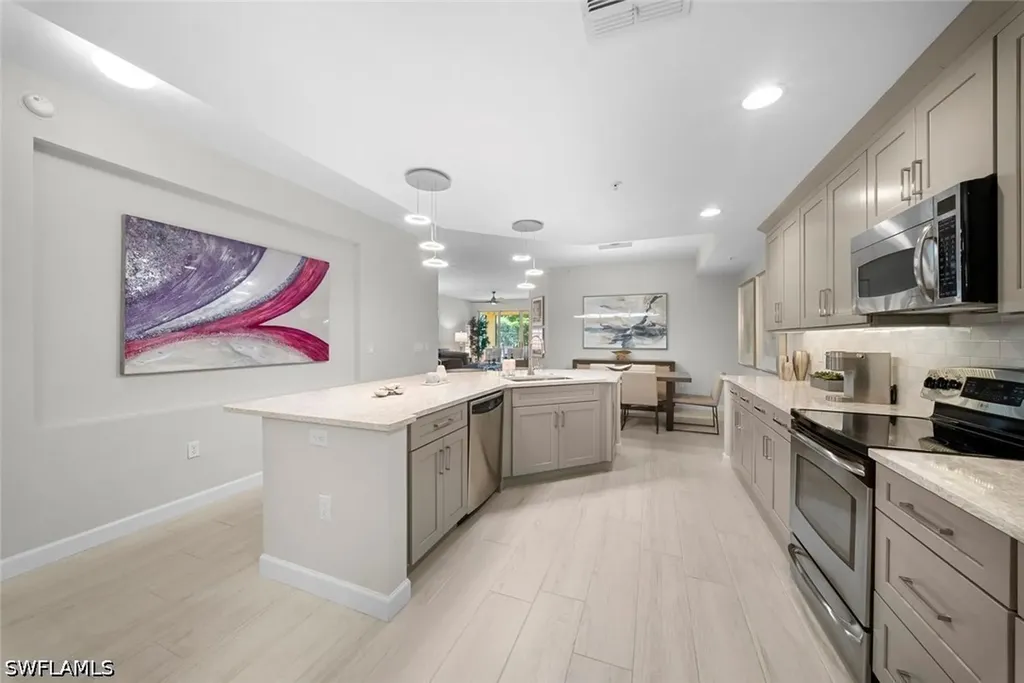8641 Piazza Del Lago Circle Estero FL 33928