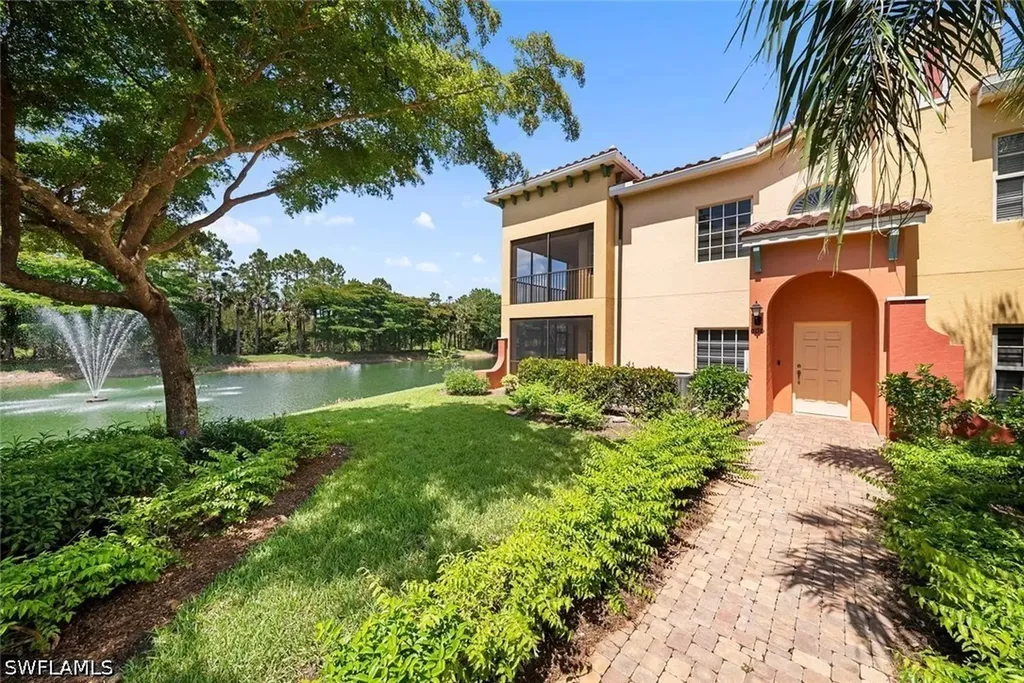 8641 Piazza Del Lago Circle Estero FL 33928
