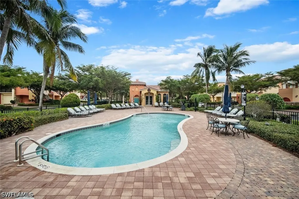 8641 Piazza Del Lago Circle Estero FL 33928