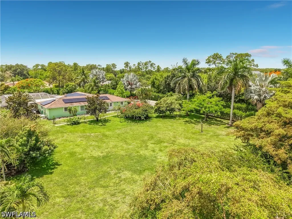 2280 Capri Court Naples FL 34105