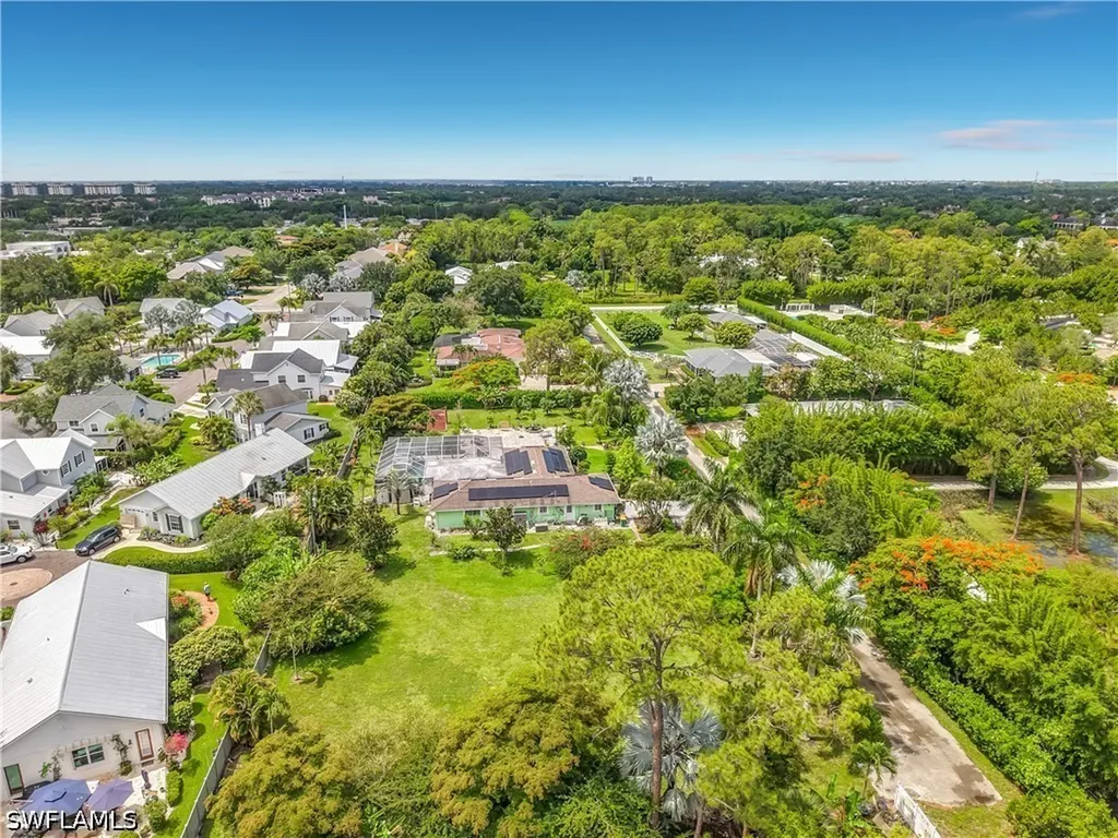 2280 Capri Court Naples FL 34105