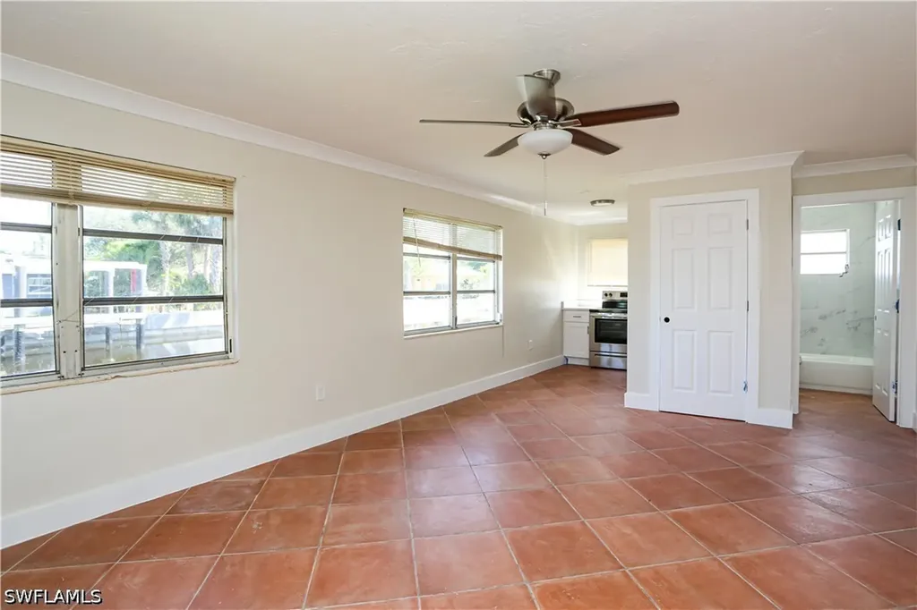 2805 Shoreview Drive Naples FL 34112