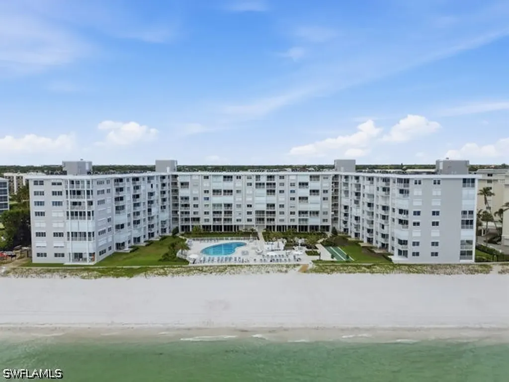 3443 Gulf Shore Boulevard N Naples FL 34103