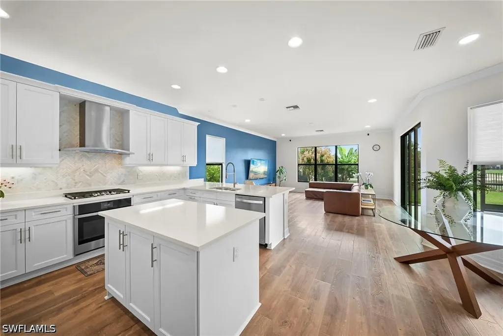 4586 Luminary Avenue Naples FL 34119