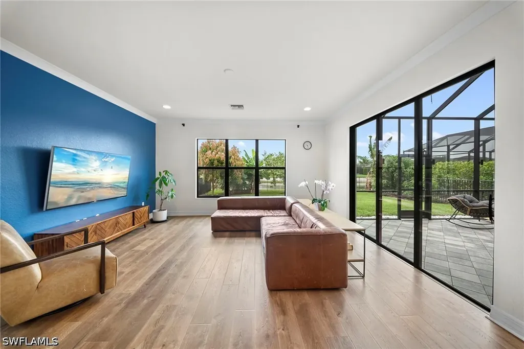 4586 Luminary Avenue Naples FL 34119