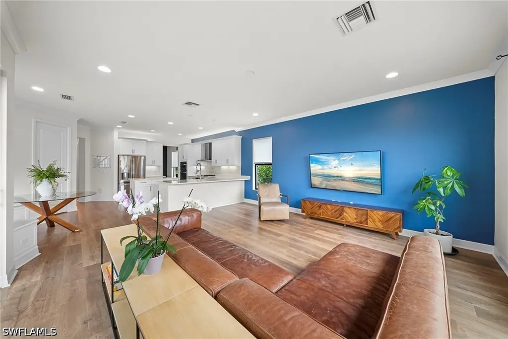 4586 Luminary Avenue Naples FL 34119